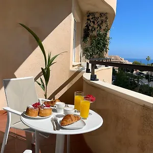luxury-apartment-benalmadena-first-line.es-andalucia.com/