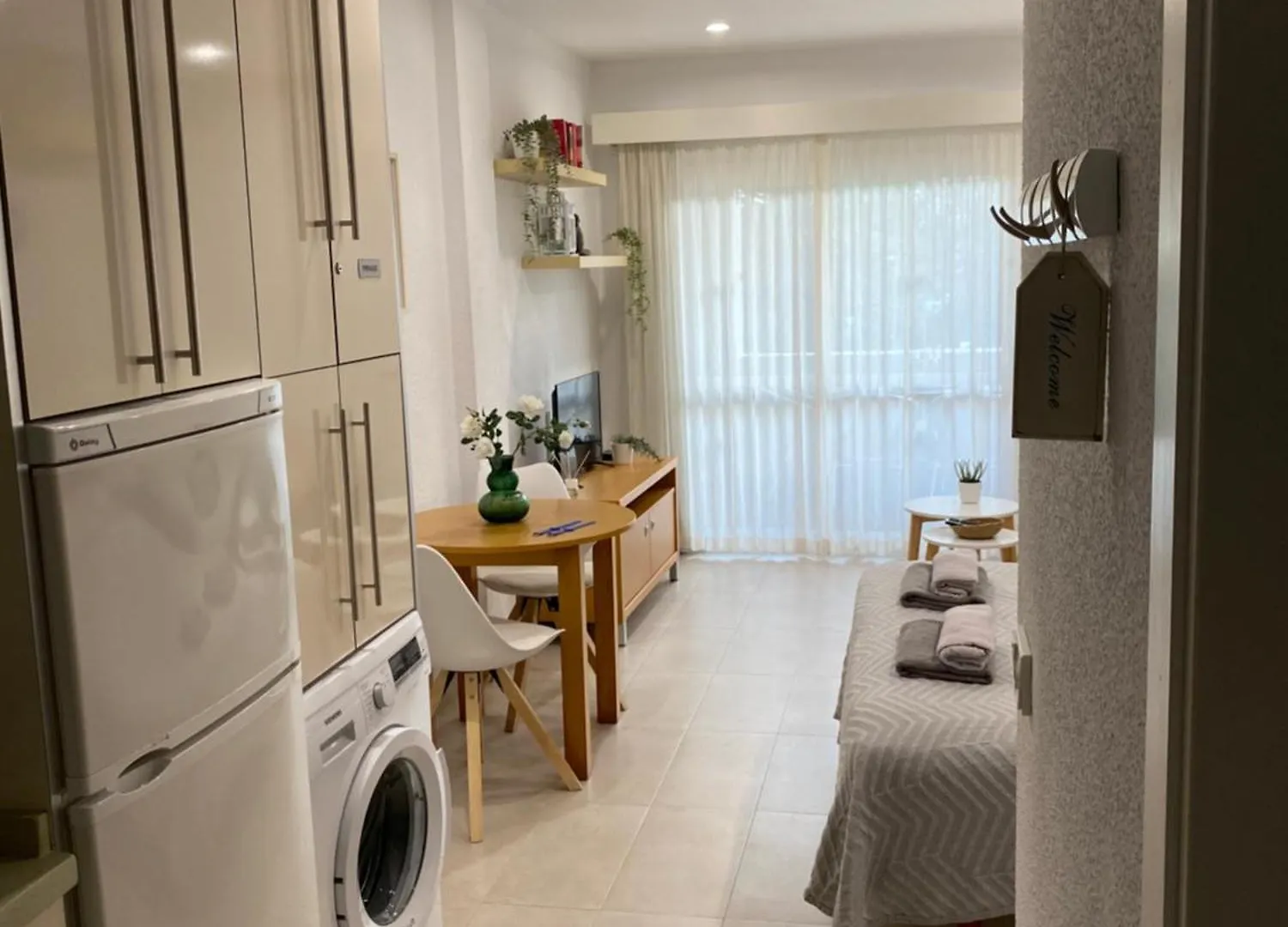 Benal Beach Estudio Playa بينالماذينا 0*,  إسبانيا